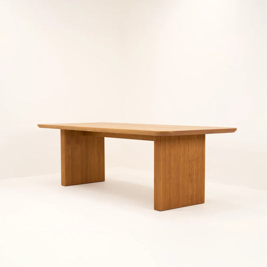 Stark Dining Table  ~  IN01-082503